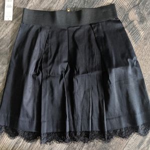 NWT Women's Elle Lace Bottom Mini Skirt